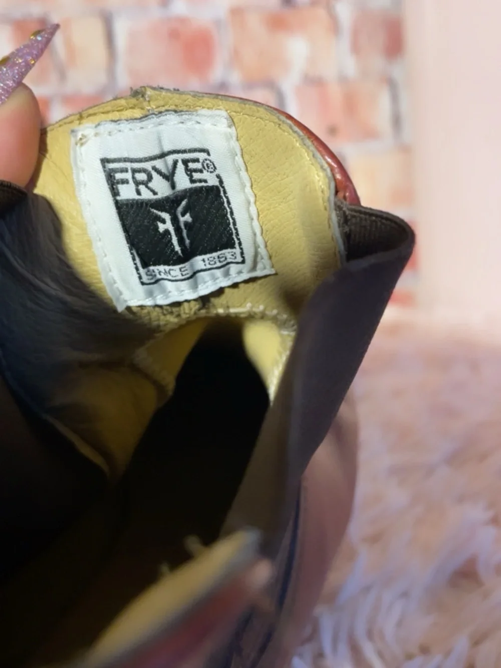 Frye Men's Chukka Boot in Chestnut Brown Leather